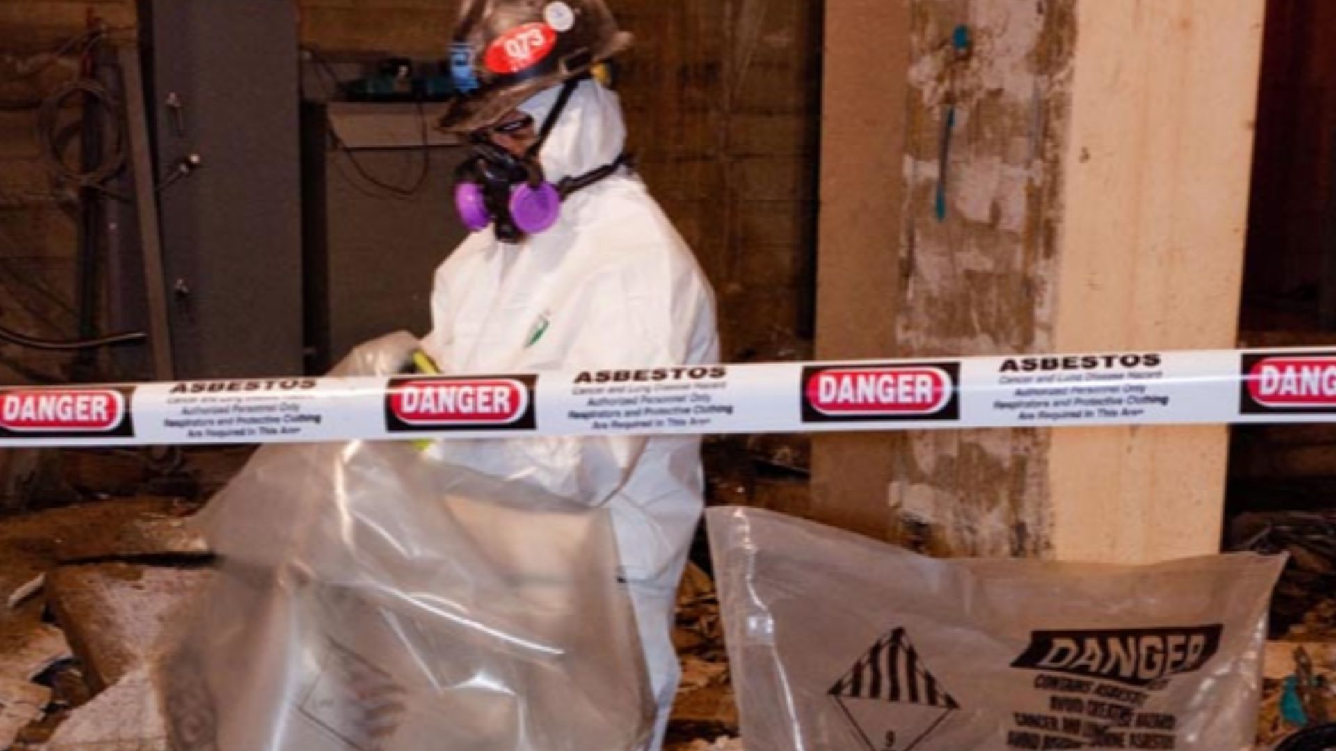 File:Asbestos abatement (5392910701).jpg