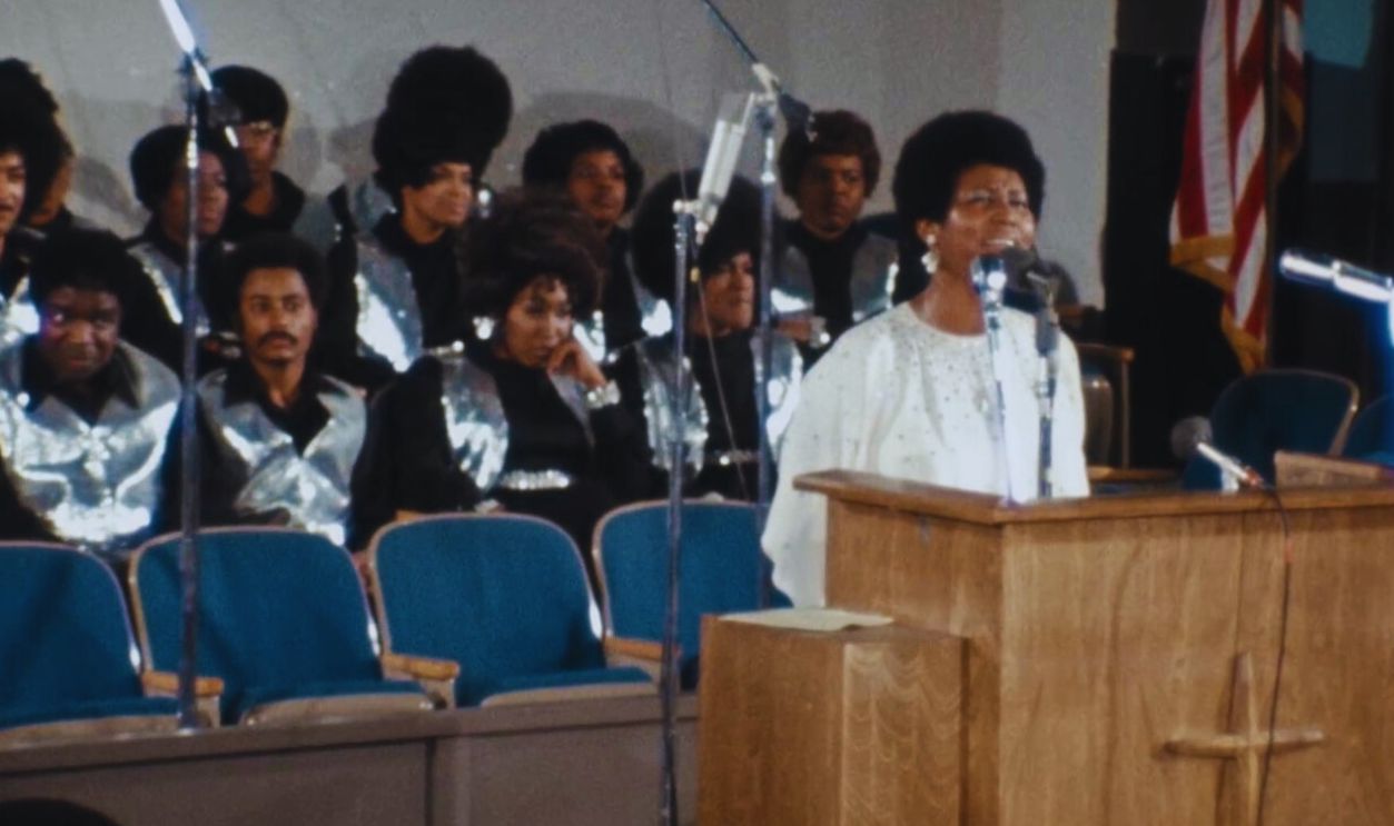 Screenshot from Amazing Grace (2018)