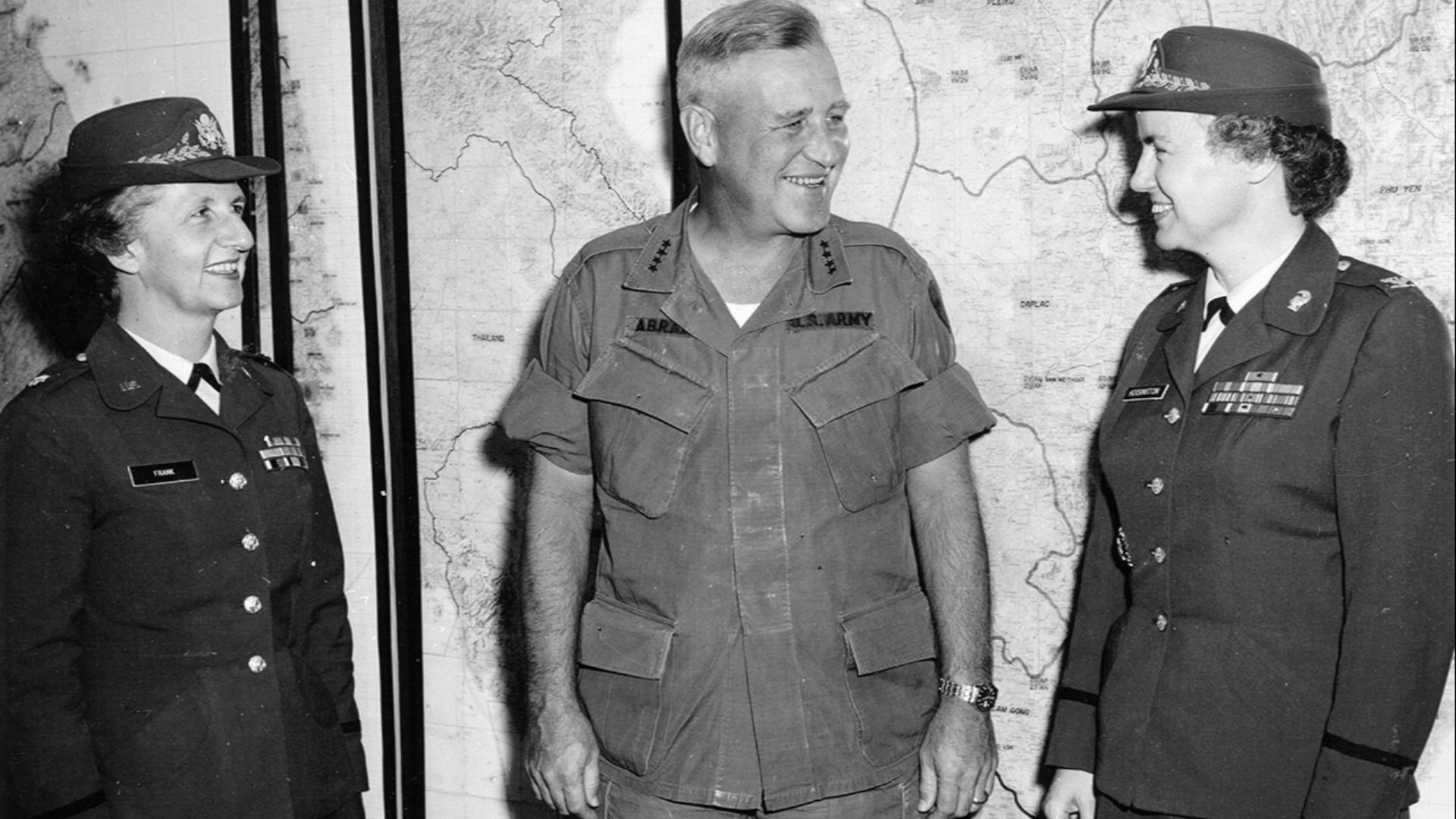 File:Abrams and Hoisington.jpg