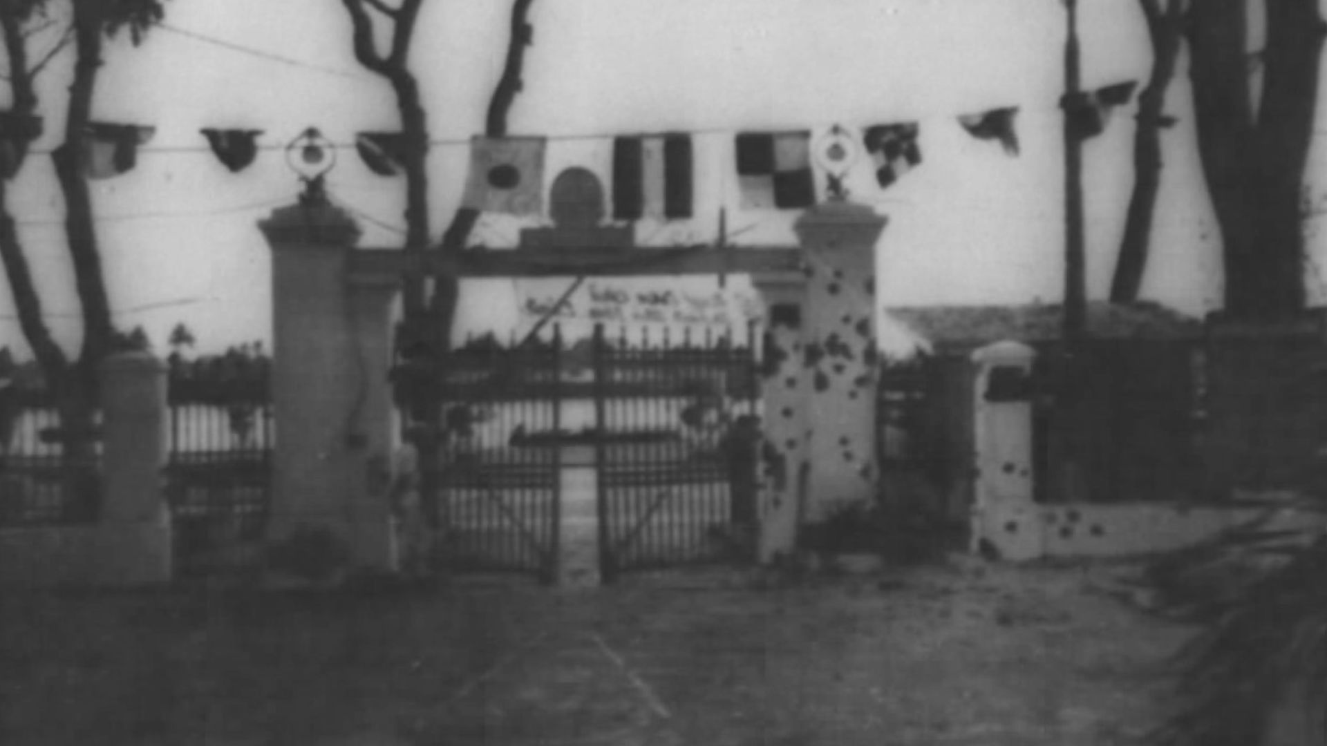 File:Gate of RVNN Headquarters after Tet Offensive attack.jpg