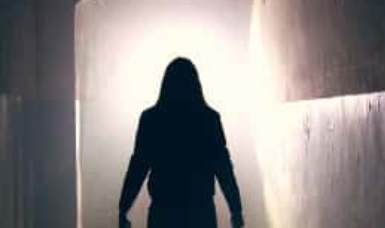 Silhouette Of Maniac With Knife, Shutterstock, 1242384607