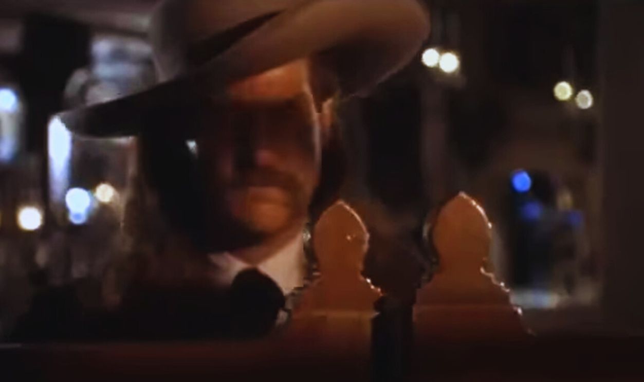  Screenshot from Wild Bill (1995)