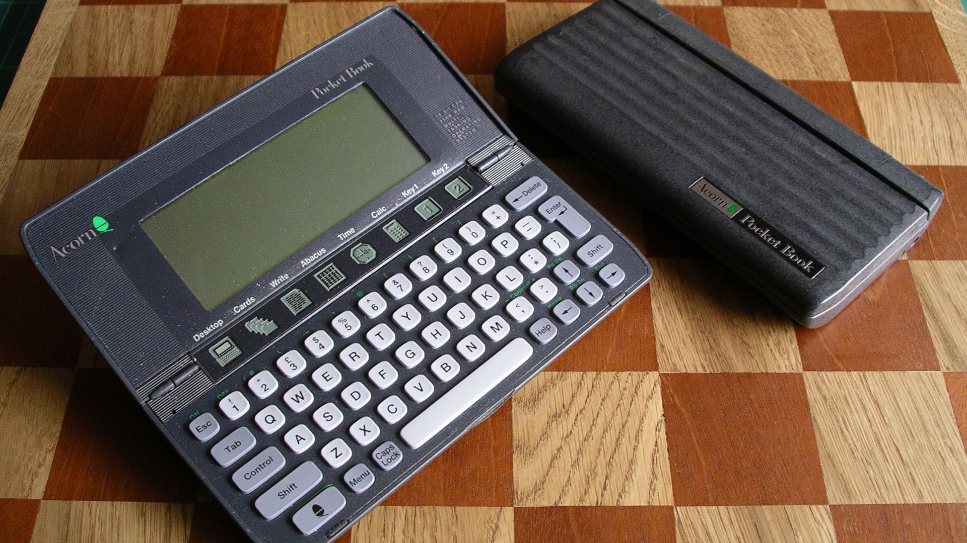 File:Acorn pocketbook 17o06.jpg