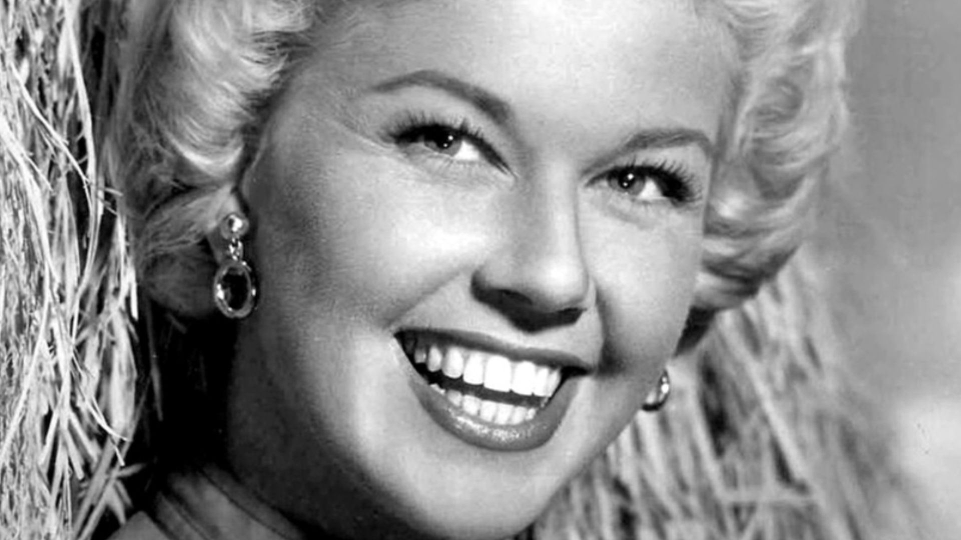 File:Doris Day - 1957.JPG