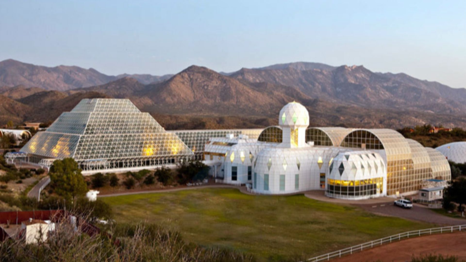 File:Wiki bio2 sunset 001.jpg