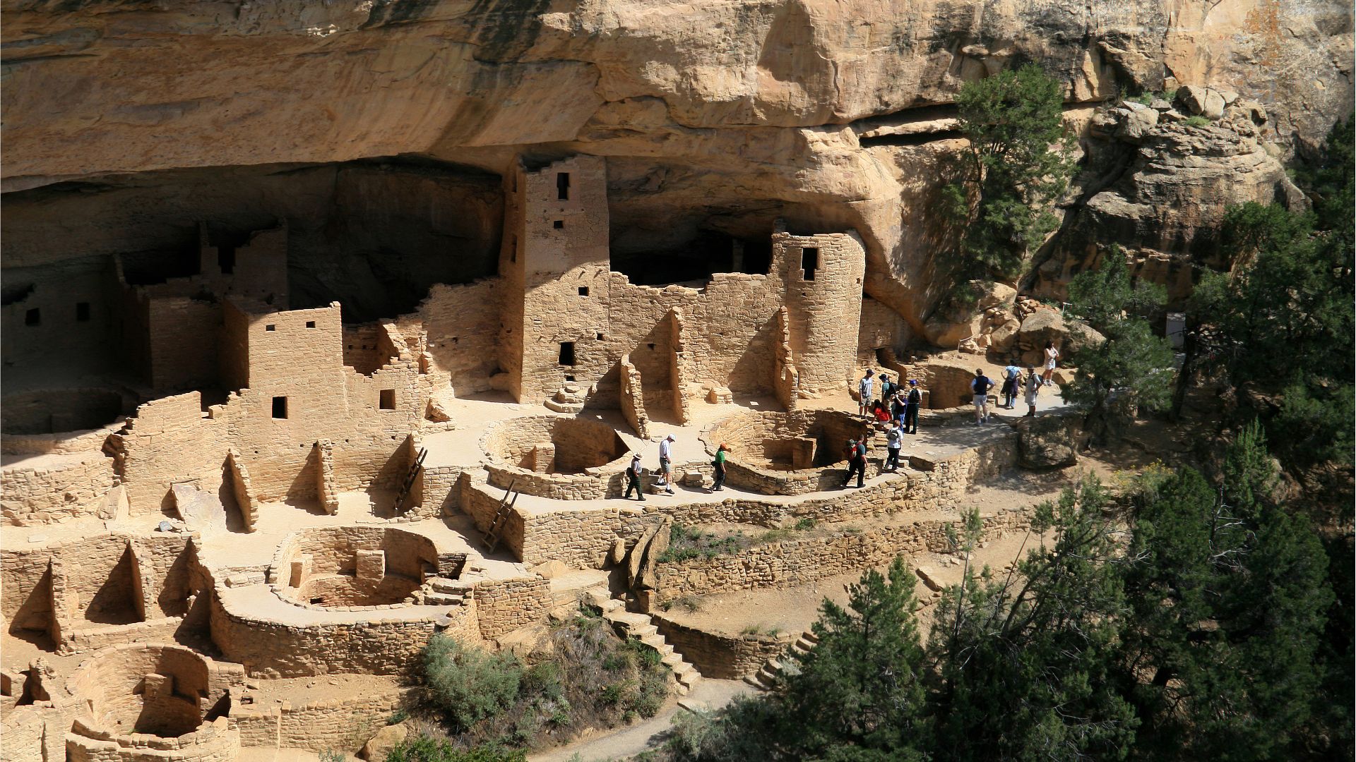 File:Mesa Verde National Park Cliff Palace Right Part 2006 09 12.jpg