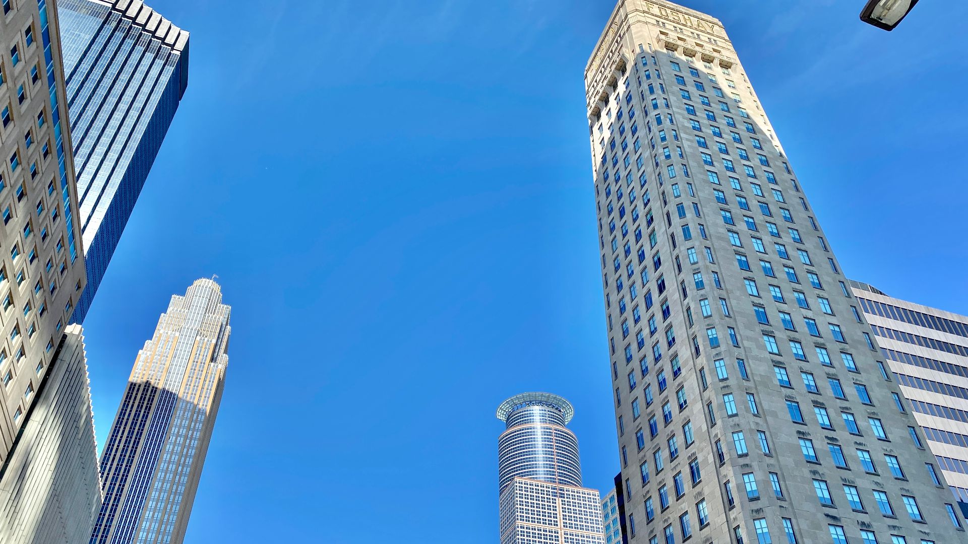 File:Foshay Tower, 9th Street and Marquette Avenue, Minneapolis, MN - 51752266034.jpg