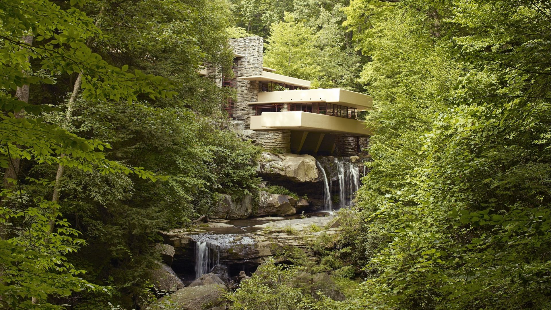 File:Fallingwater 2007.jpg