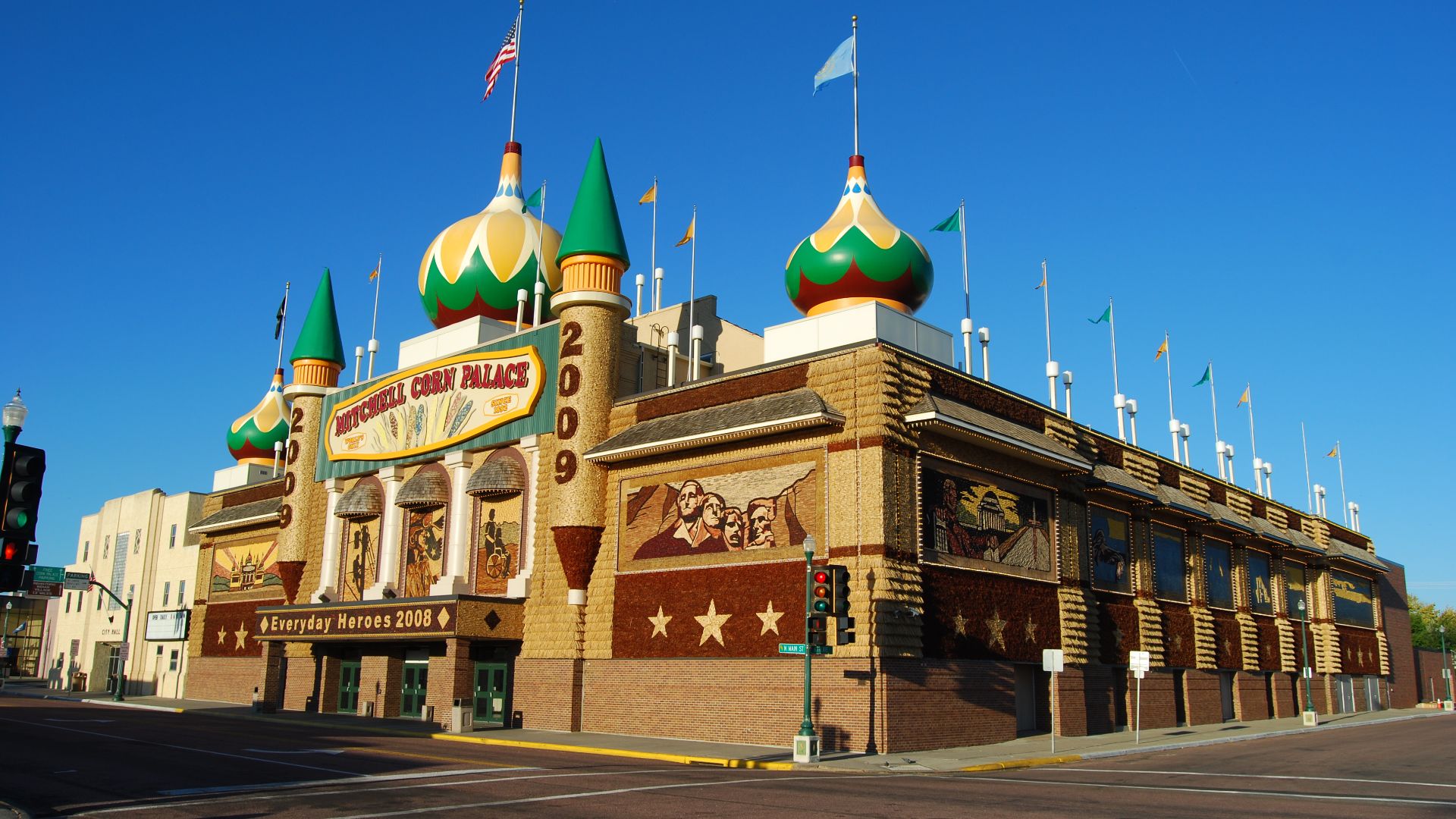 File:CornPalace2008.jpg