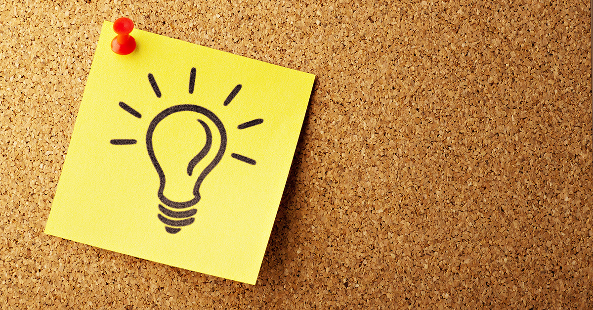 post it note with drawn lightbulb