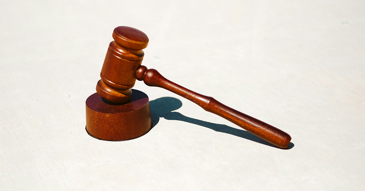 What is it that no one wants, but no one wants to lose?