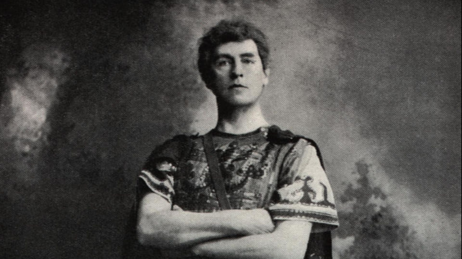 File:Otho Stuart Brutus 1922.jpg