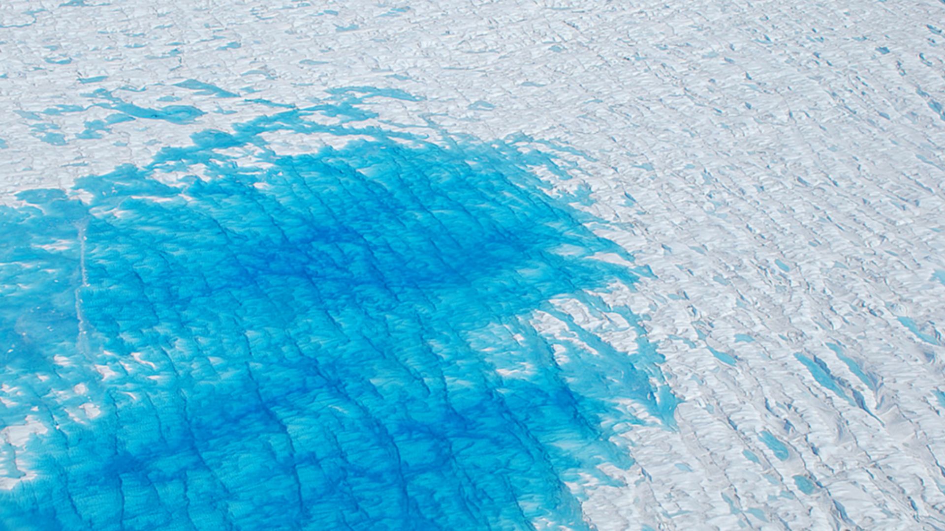File:Greenland melt pond (7637725834).jpg