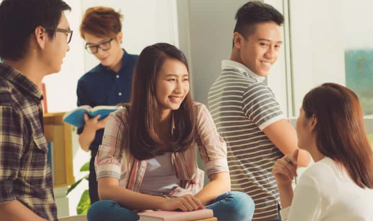 Vietnamese High School Students, Shutterstock, 213737422