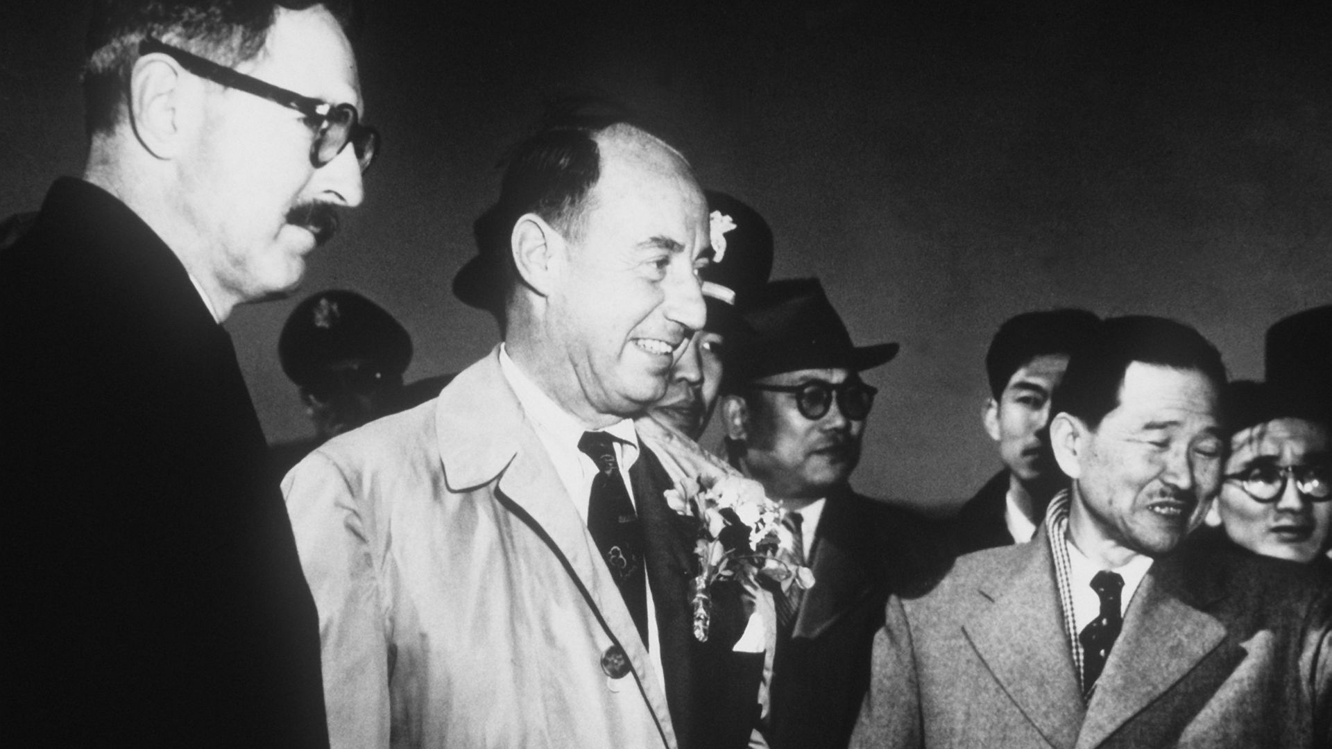 File:Stevenson and Korean officials at USAF base in Korea, March 1953.jpg