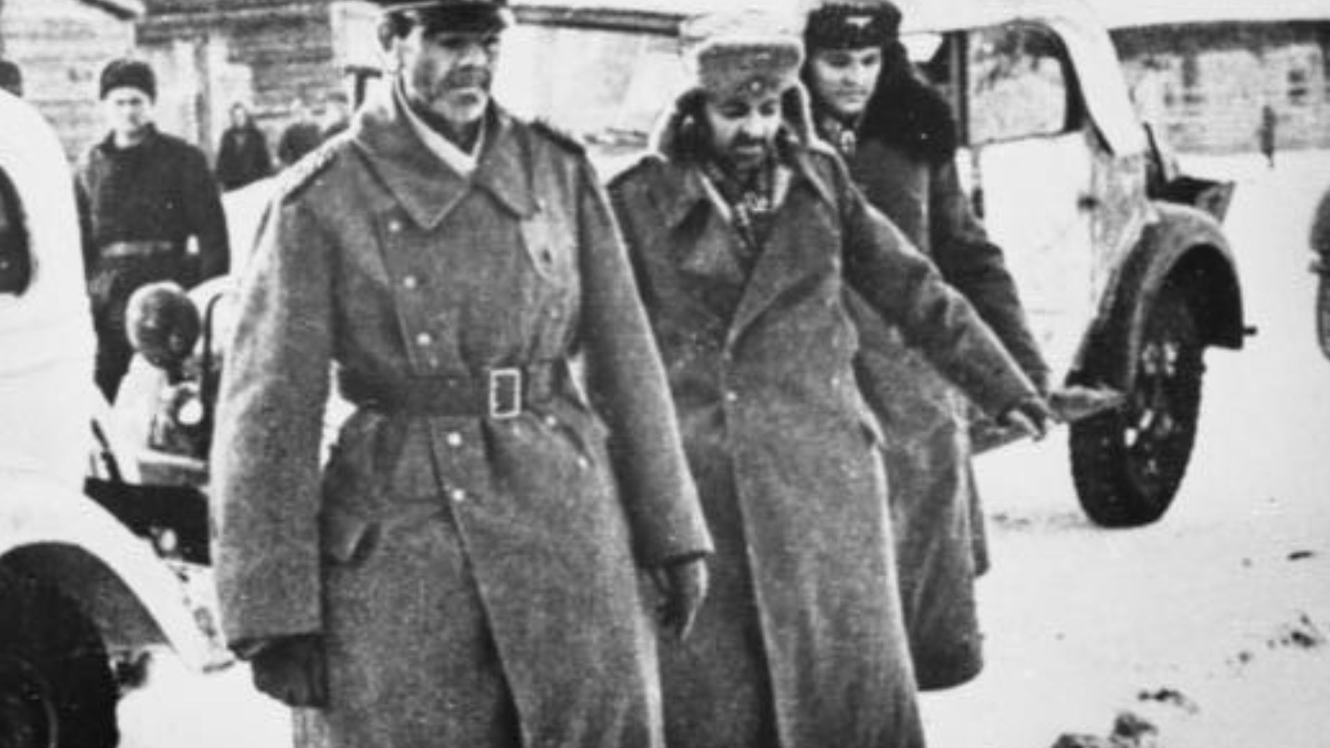 File:Bundesarchiv Bild 183-F0316-0204-005, Russland, Paulus in Kriegsgefangenschaft.jpg