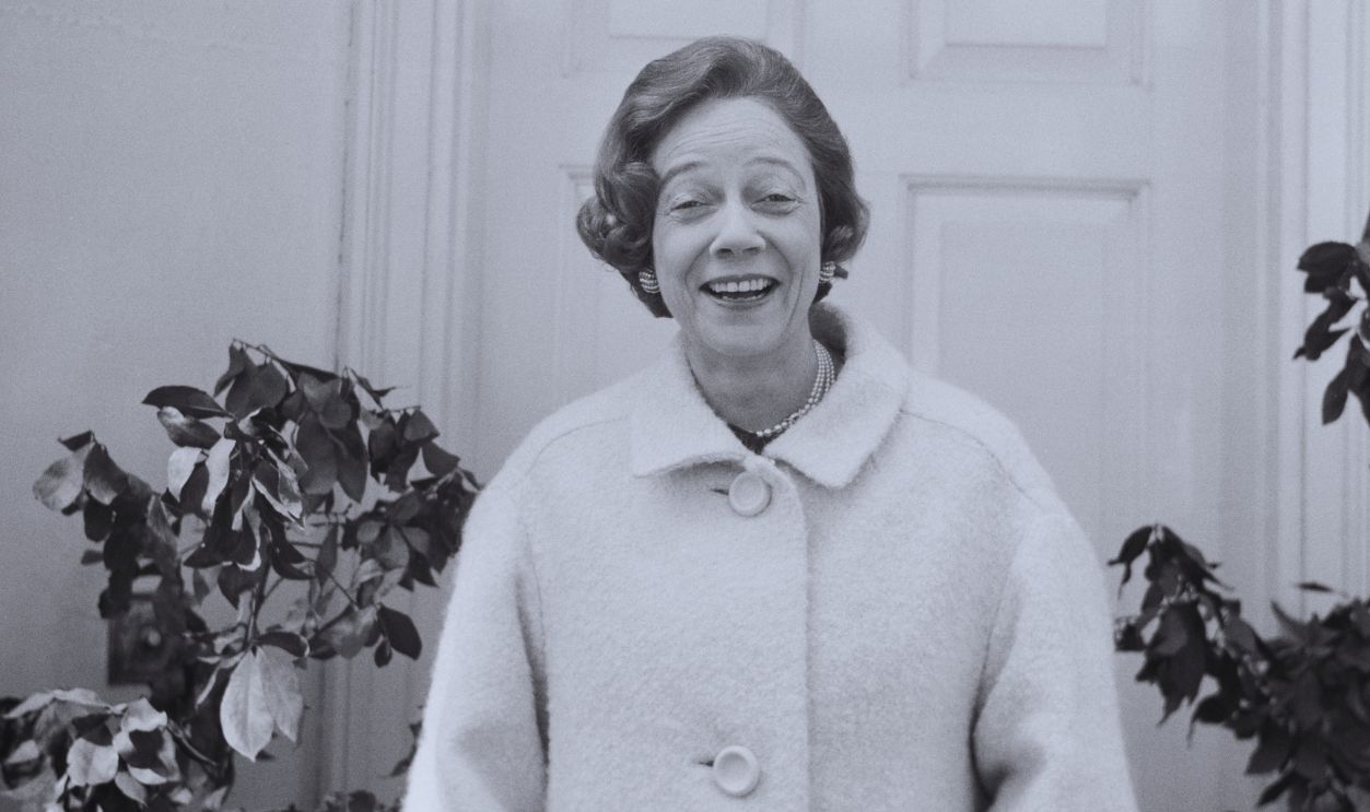 Gettyimages - 1032599362, Brooke Astor American socialite and philanthropist Brooke Astor (1902-2007), widow of Vincent Astor, pictured in front of the door of a house on 19th April 1963.