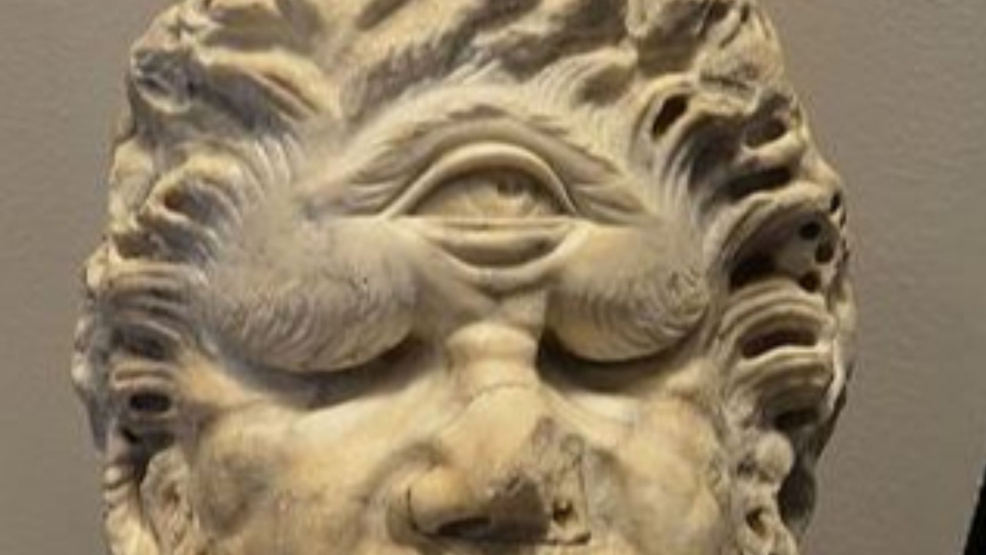 File:Head of a Cyclops Colosseum.jpg