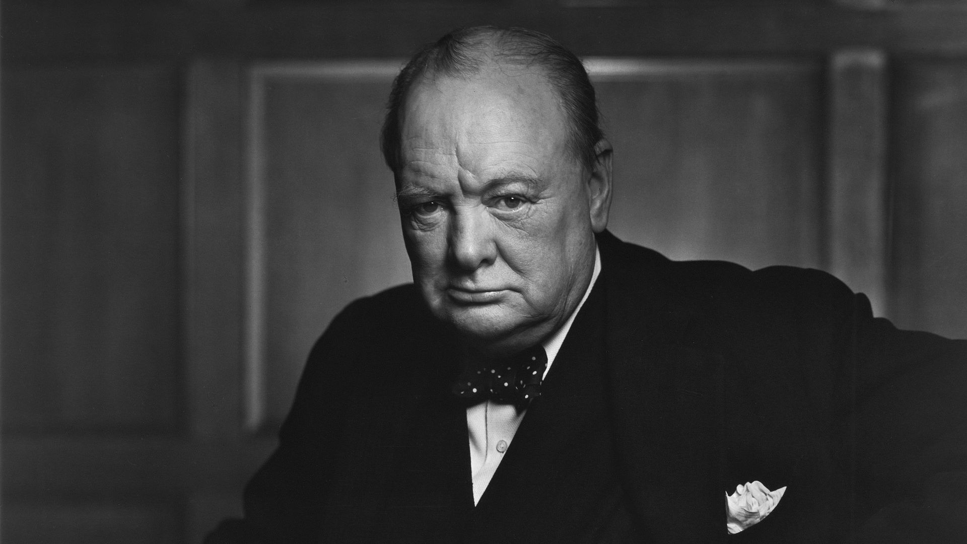 File:Sir Winston Churchill - 19086236948.jpg