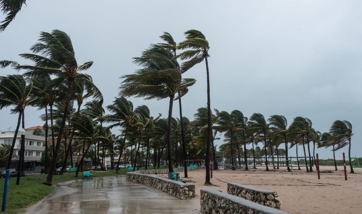 Gettyimages - 155442167, Storm at the beach - stock photo Beach before the storm