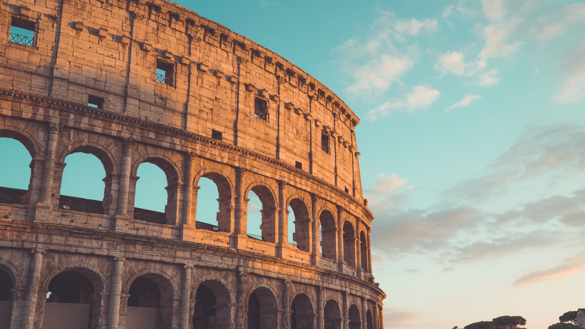 File:Beautiful Colosseum in Rome .jpg