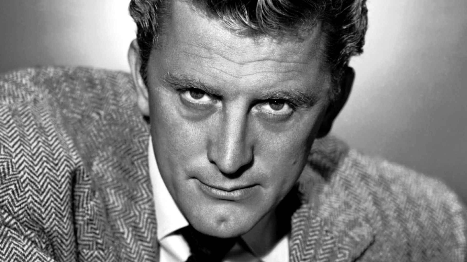 File:Kirk douglas photo signed.JPG