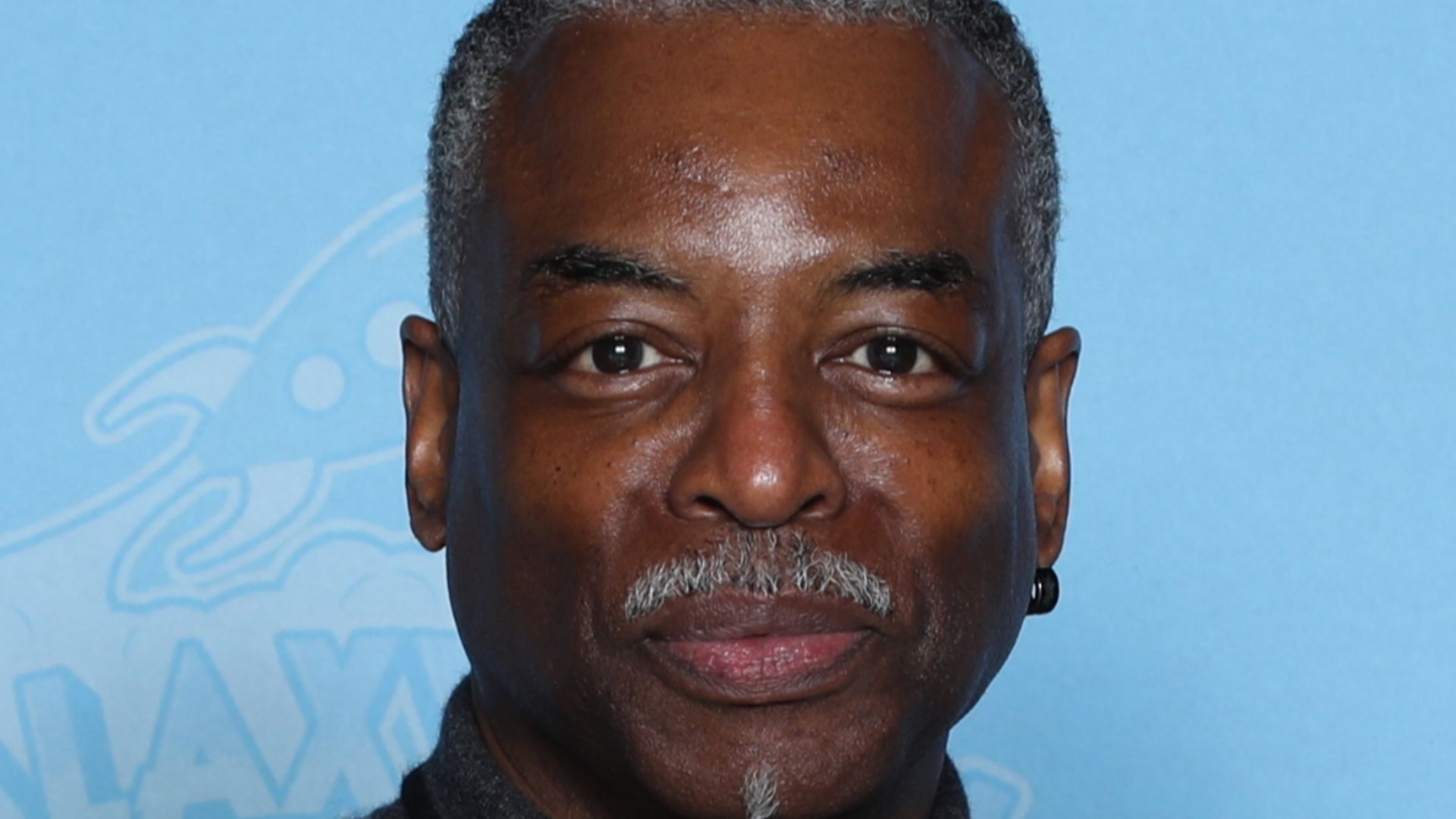 File:LeVar Burton (49732624941).jpg