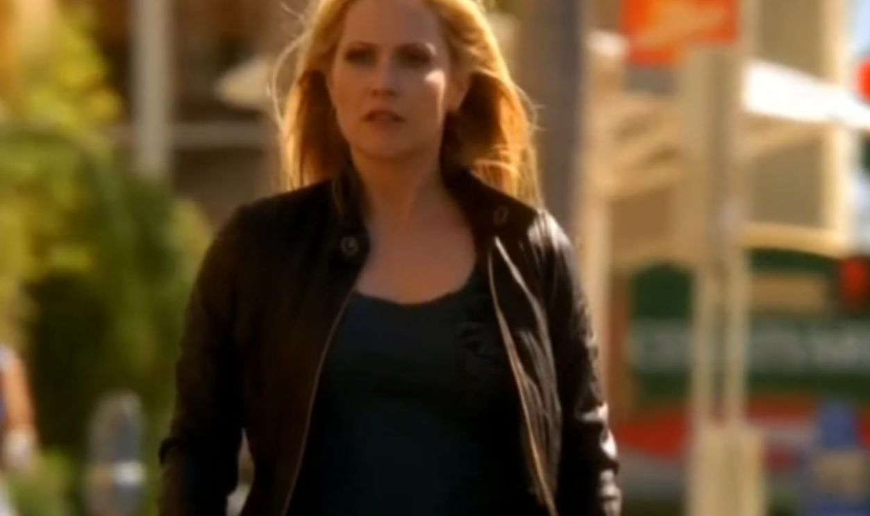 Screenshot from CSI: Miami (2002-2012)