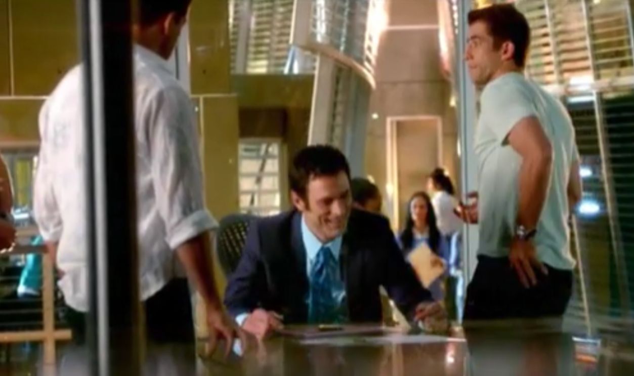 Screenshot from CSI: Miami (2002-2012)