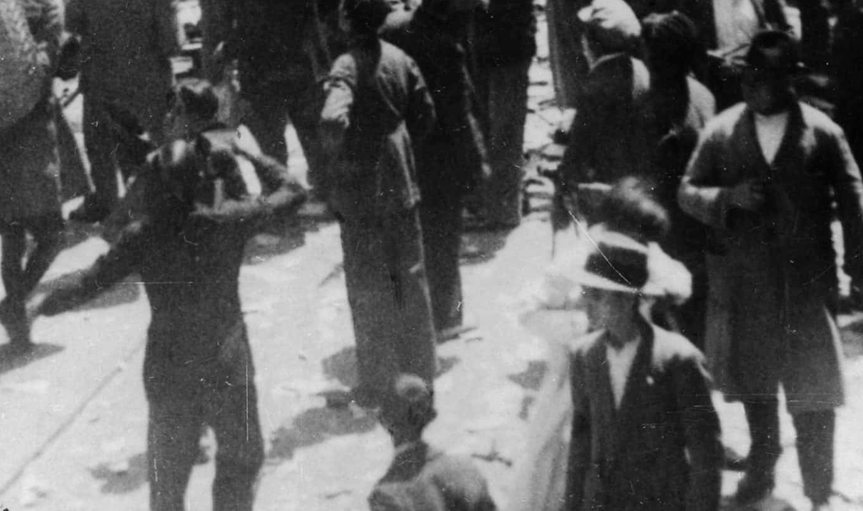 Gettyimages-3205648-Scaled (2)