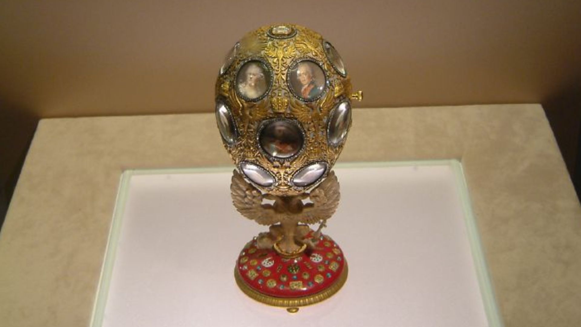 File:Romanov Tercentenary Egg.jpg