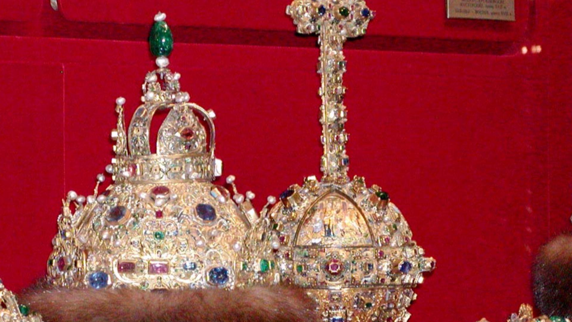 File:Russian regalia.jpg