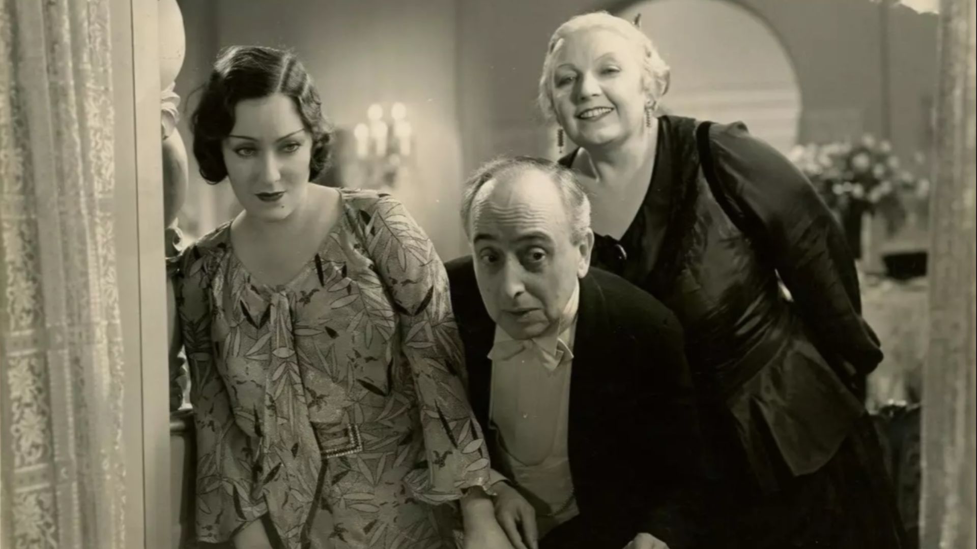 File:Tonight or Never (1931) still 1.jpg