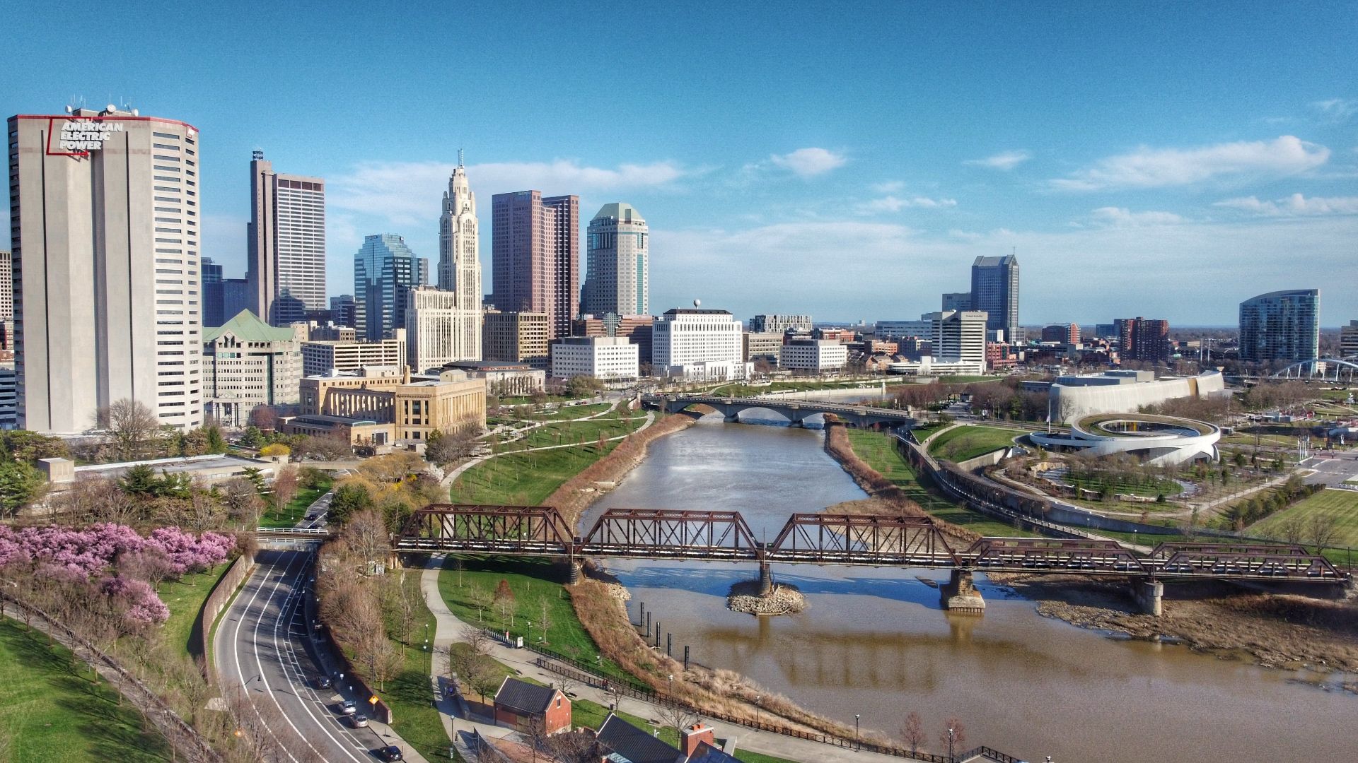 File:Scioto Mile aerial from north.jpg