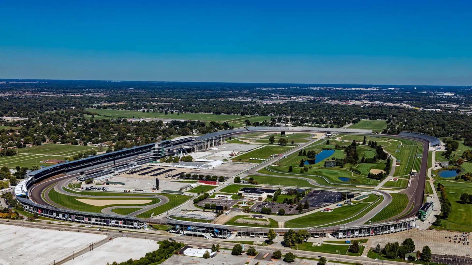 File:Indianapolis-motor-speedway-1848561.jpg