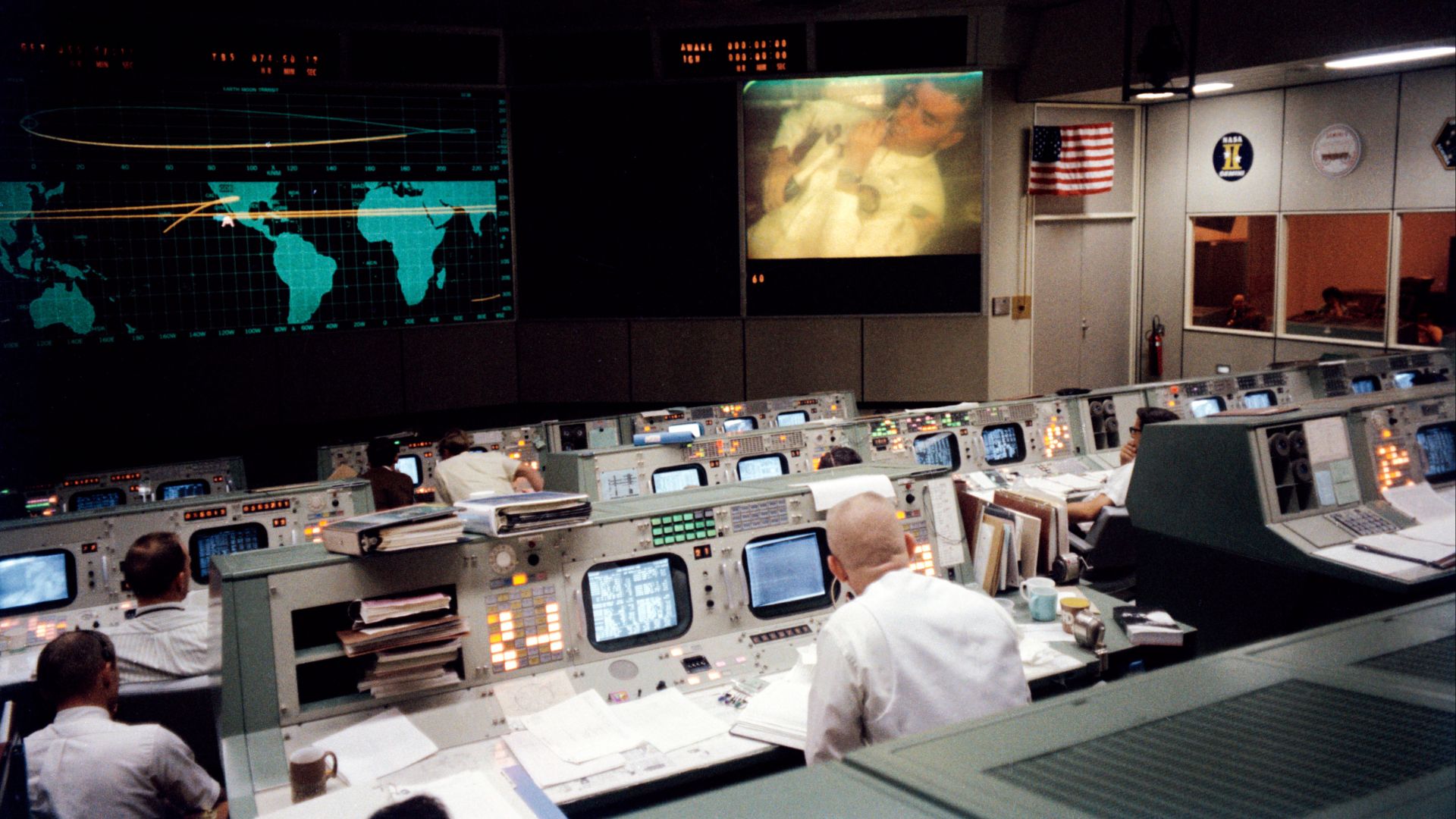 File:1970 Mission Control Apollo 13.jpg