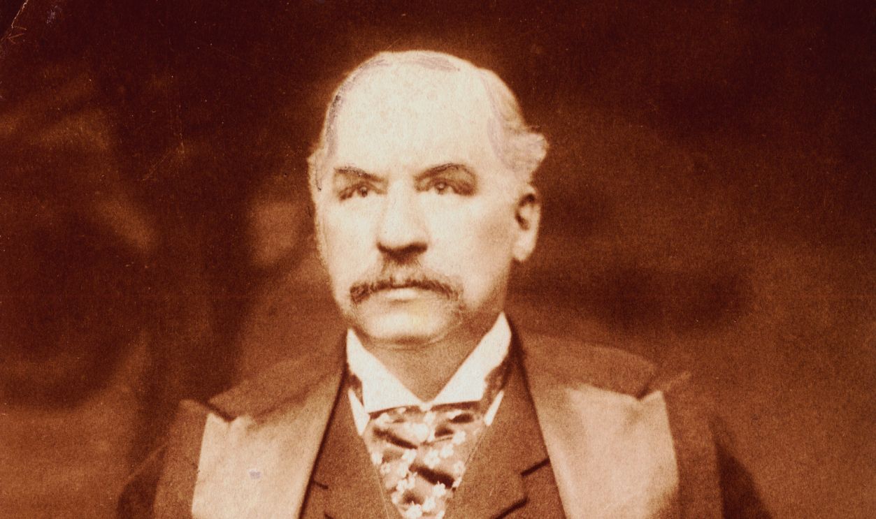 Gettyimages -515360528, J. P. Morgan Standing with Hands in Pockets