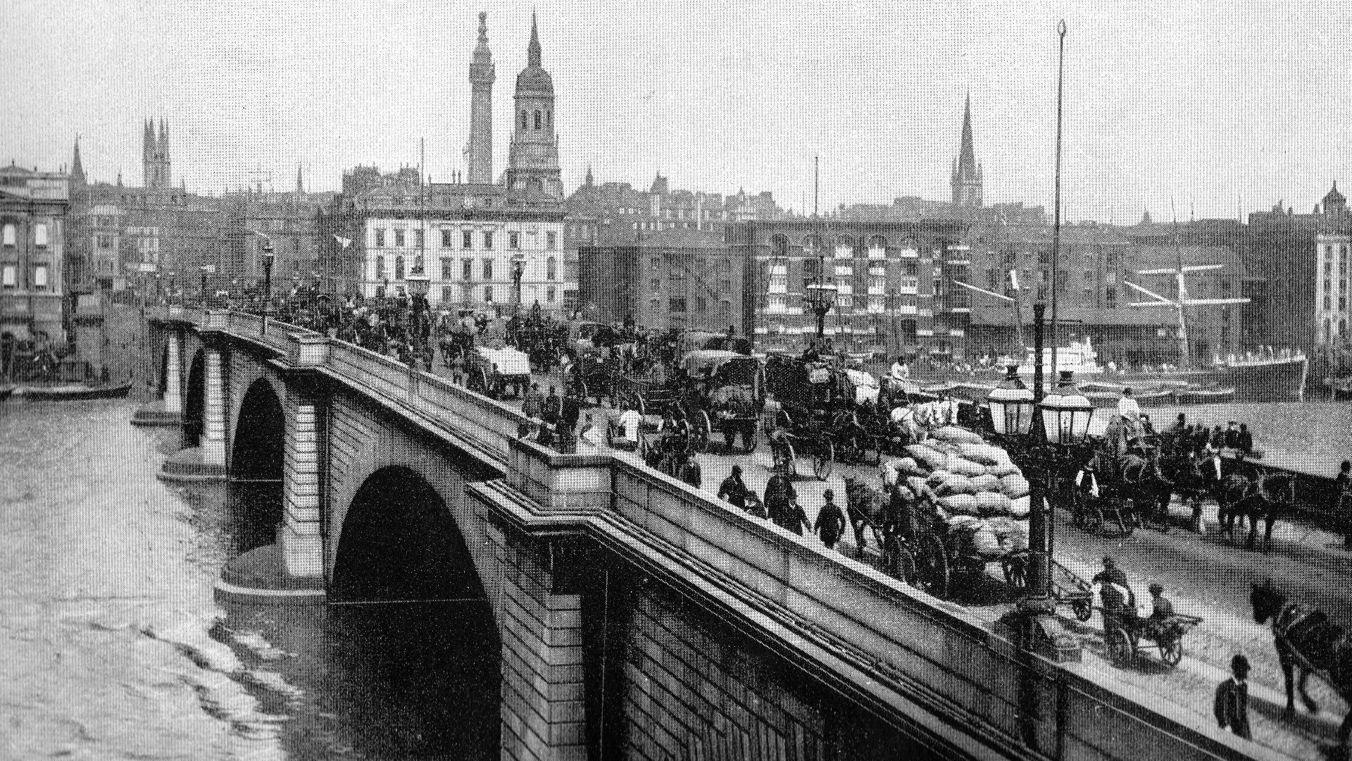 File:Londonbridge1900.jpg