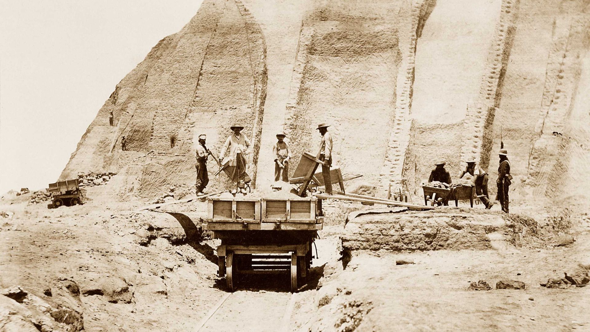 File:Guano Mining in Chincha Islands Peru (1865) Moulton.jpg