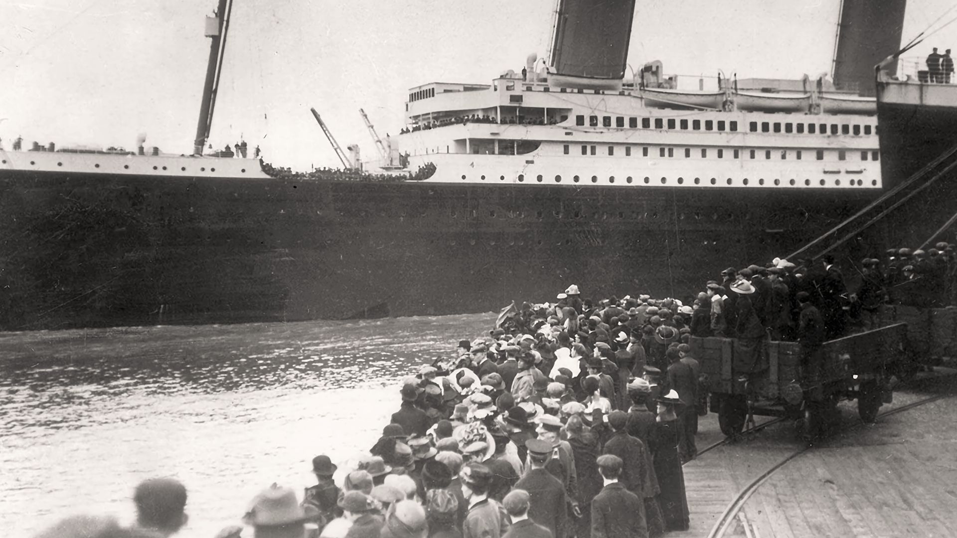 File:1912 Titanic Departure.jpg