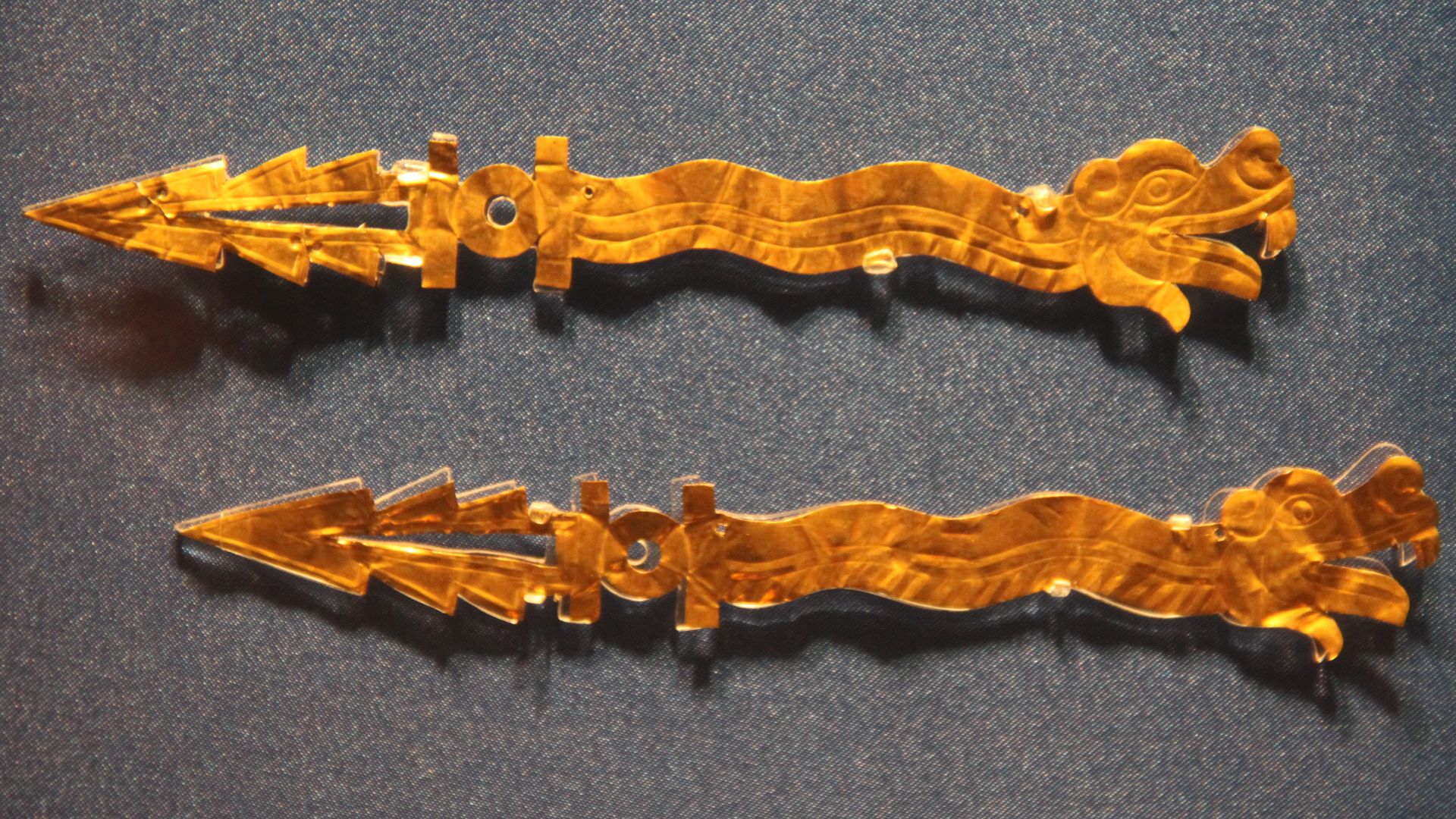 File:Aztec Gold (9756096603).jpg