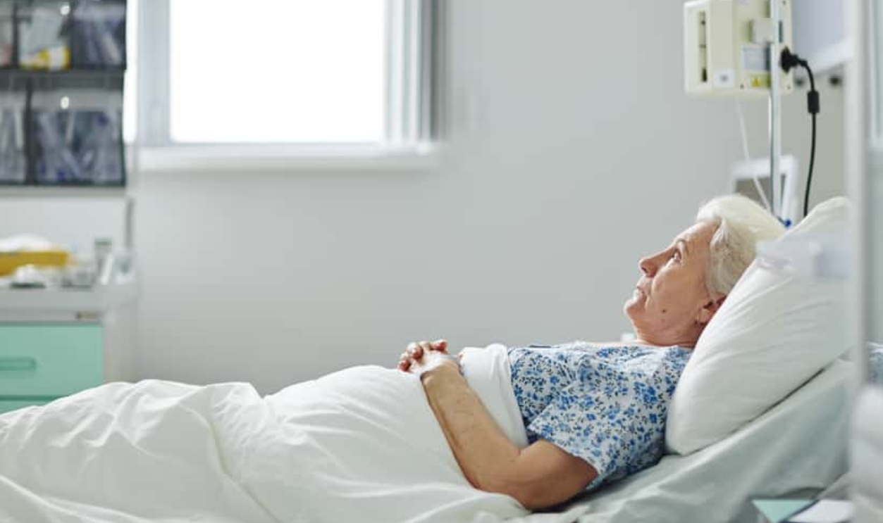 Lady In Hospital Bed, Shutterstock, 479848288 (2)