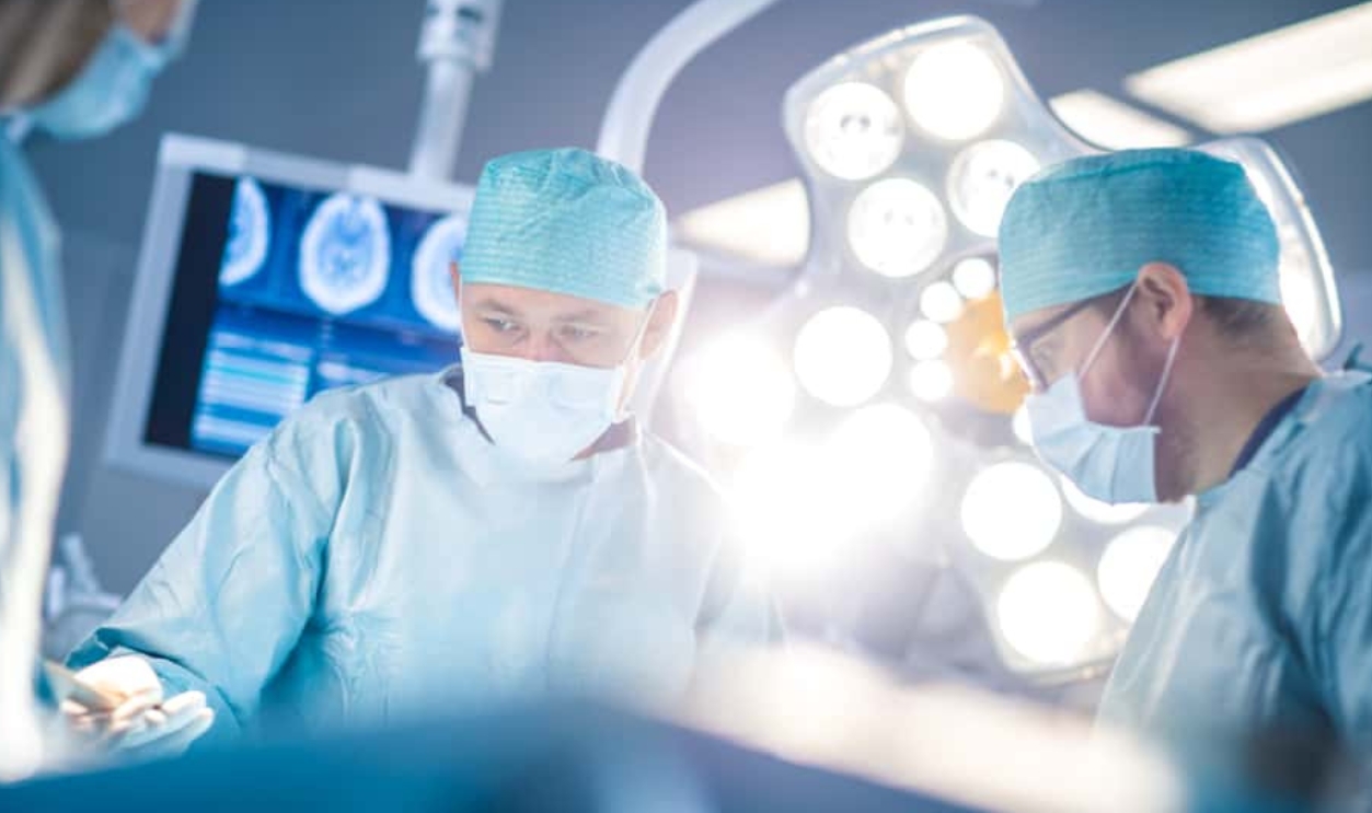 Operating Room, Shutterstock, 1152711494