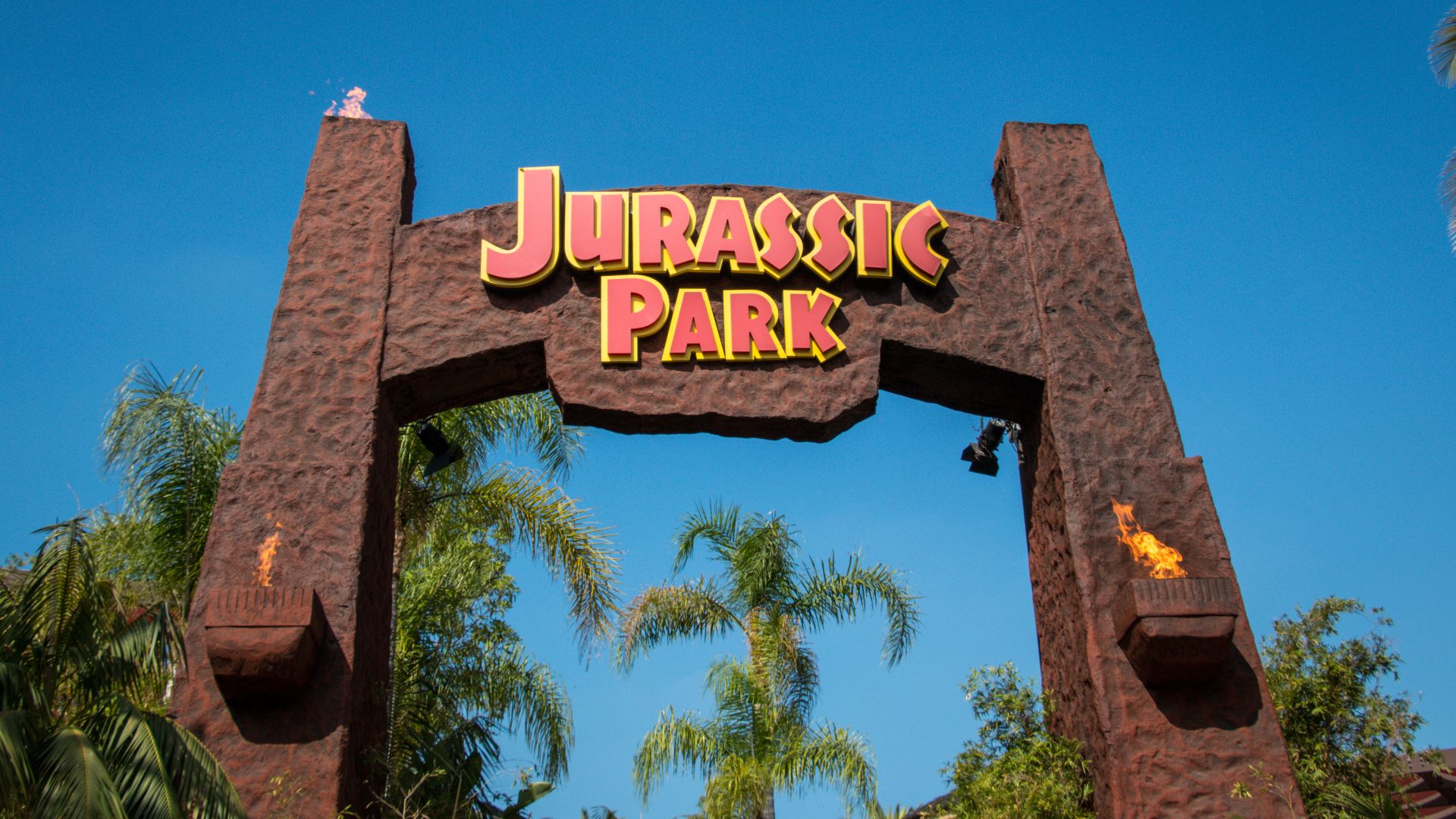 File:Jurassic Park (28733067663).jpg