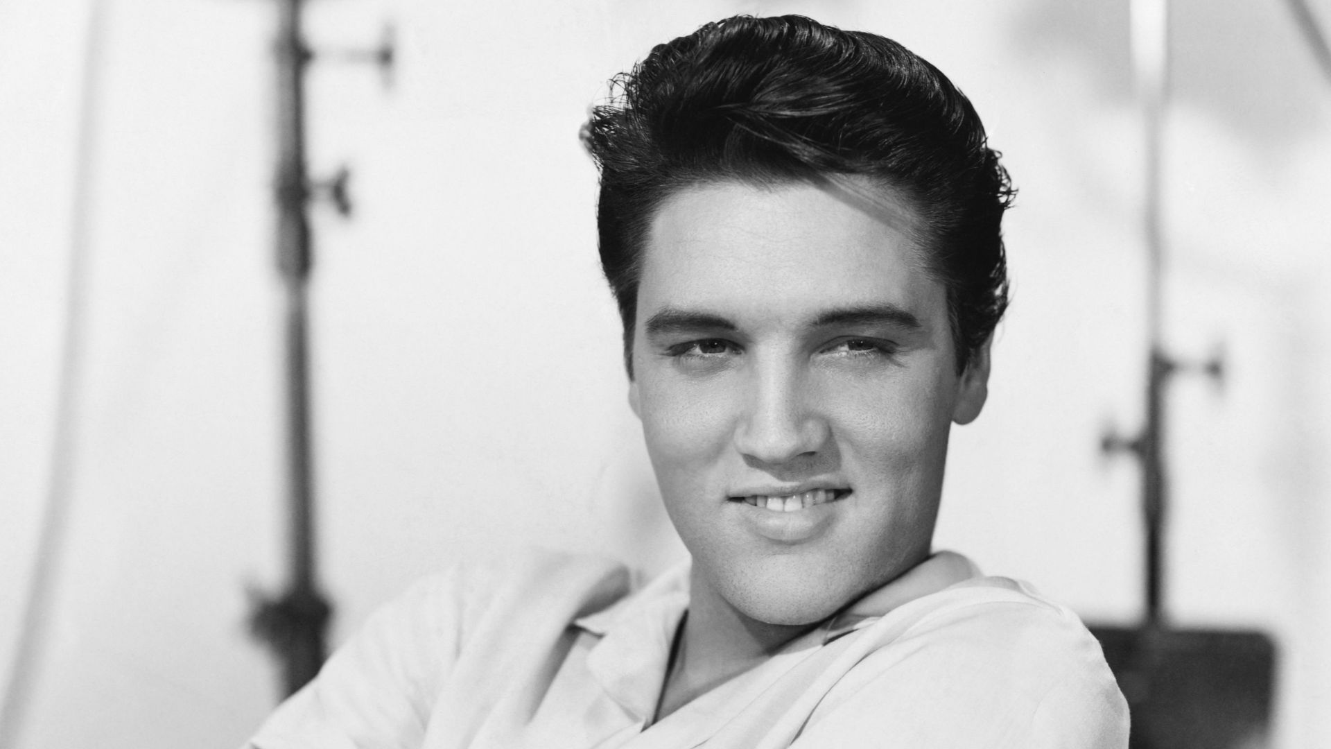 File:Elvis Presley, Modern Screen, June 1958.jpg
