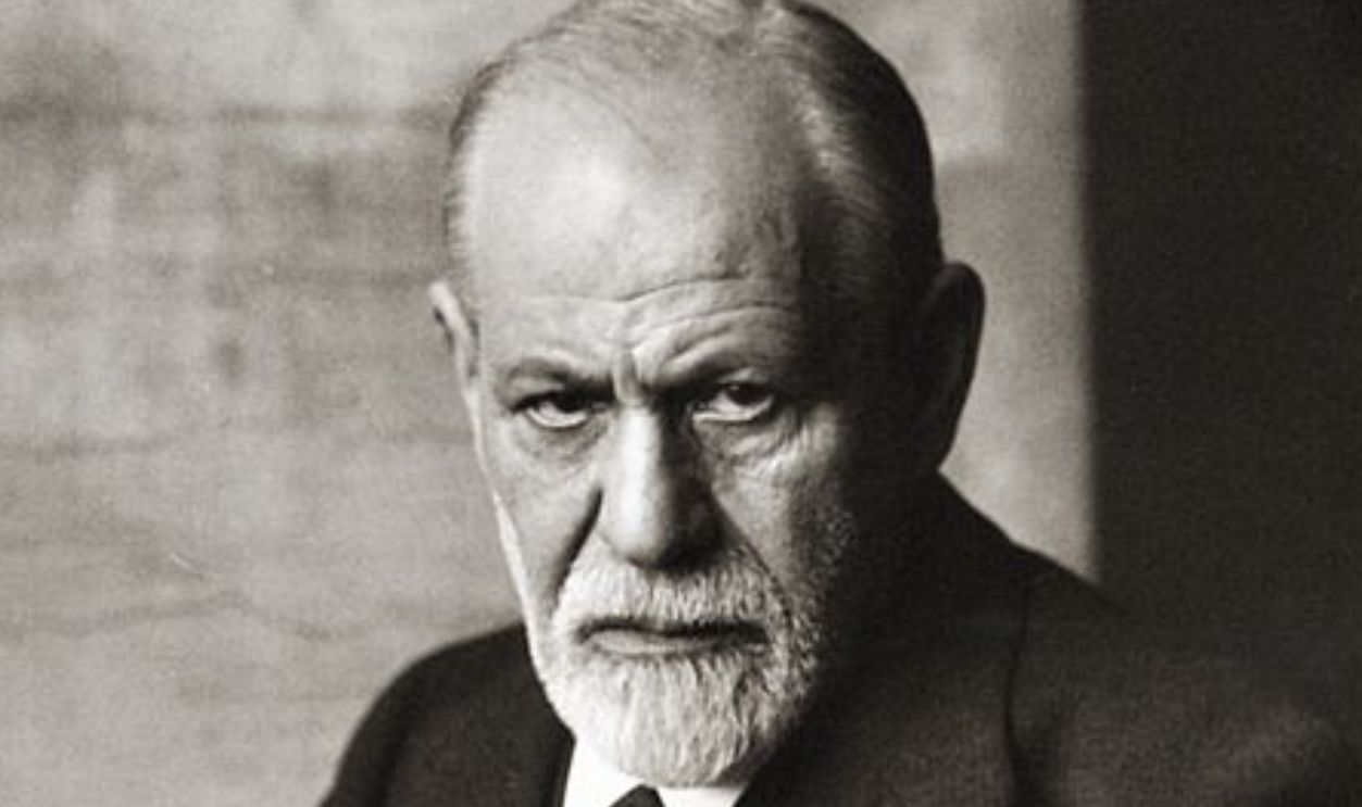 File:Sigmund Freud 1926.jpg