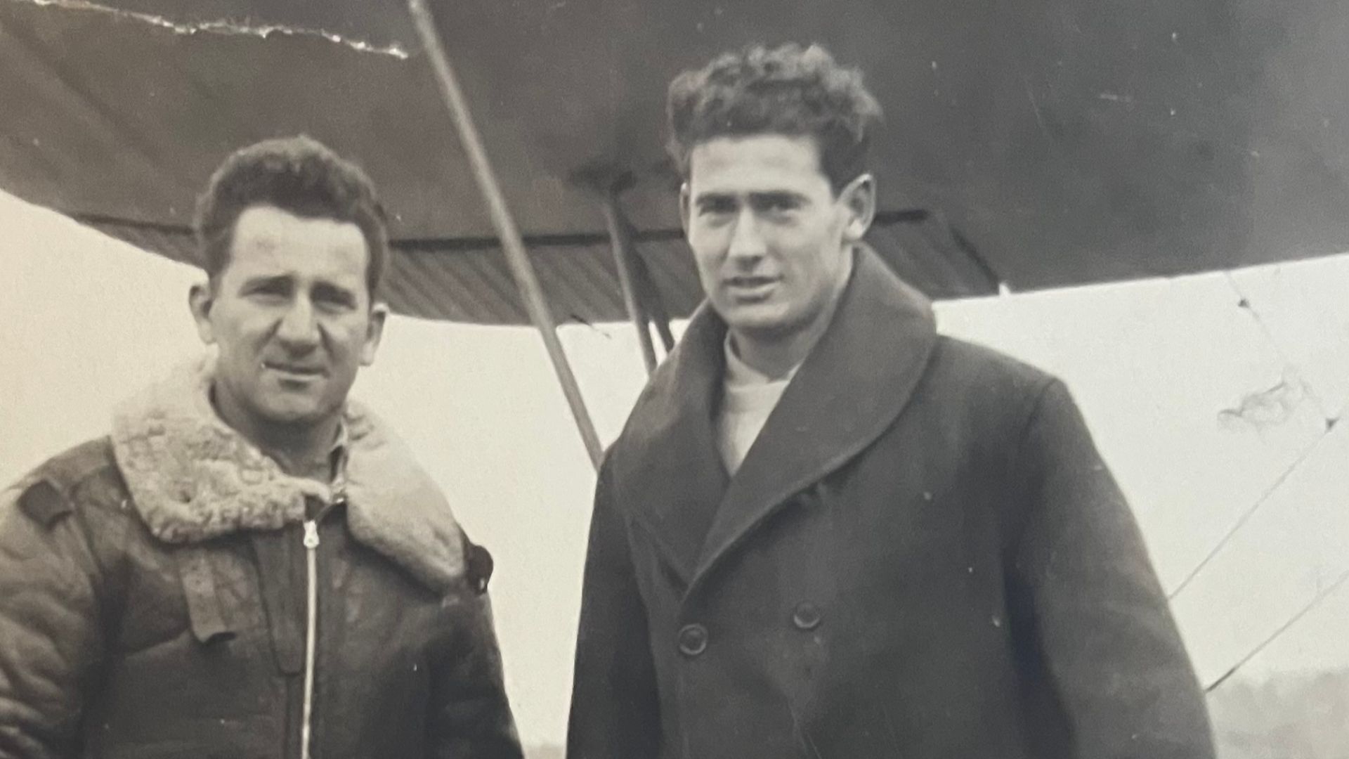 File:Ted Williams while flight training at the Turners Falls MA Airport in 1942.jpg