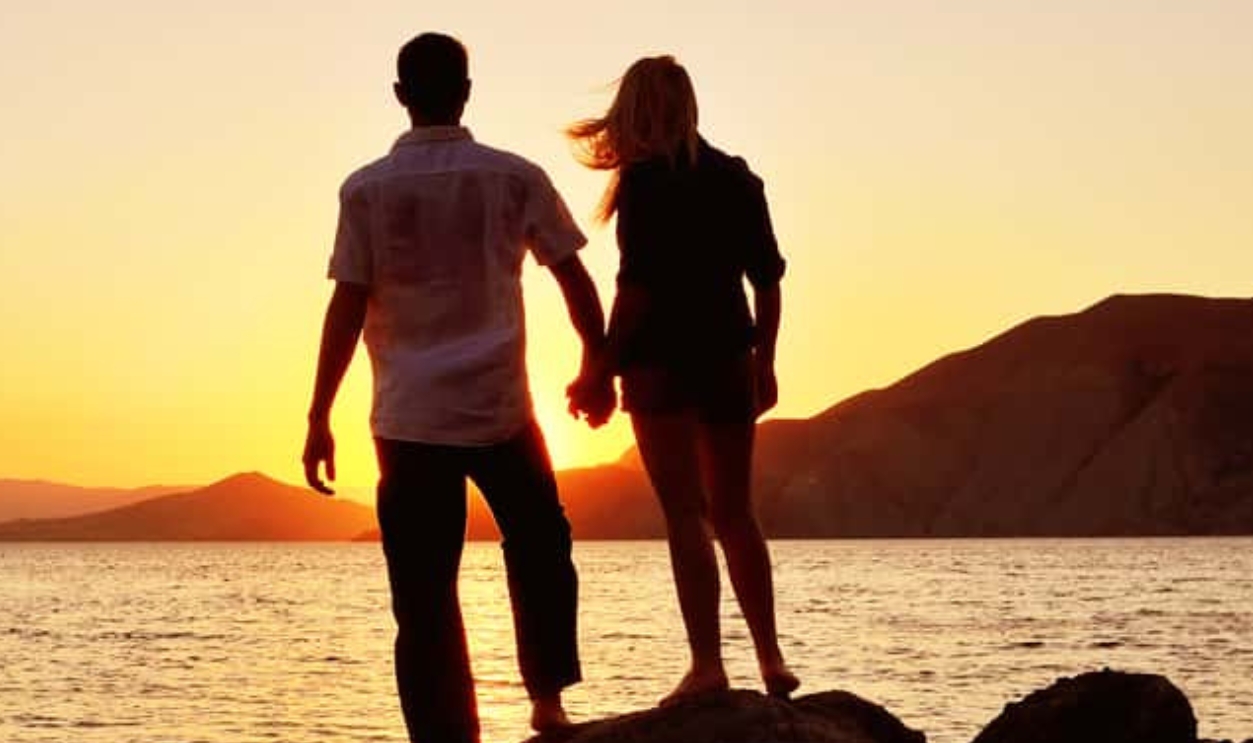 Couple Watching The Sun, Shutterstock, 110020616