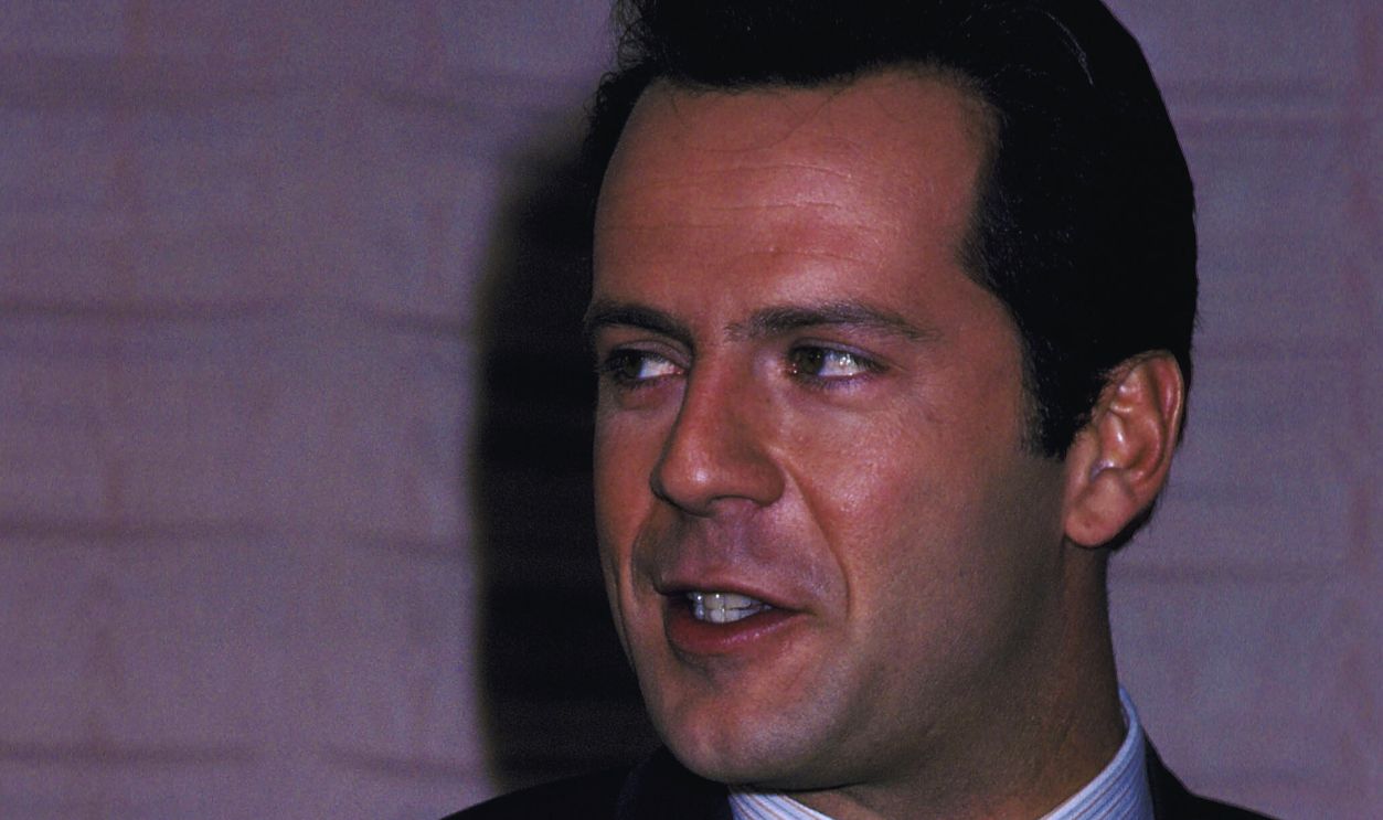 Gettyimages - 129458182, Press Conference: Seagram's Wine Company Announces Bruce Willis as New Spokesperson for the Seagram's Golden Wine Cooler 