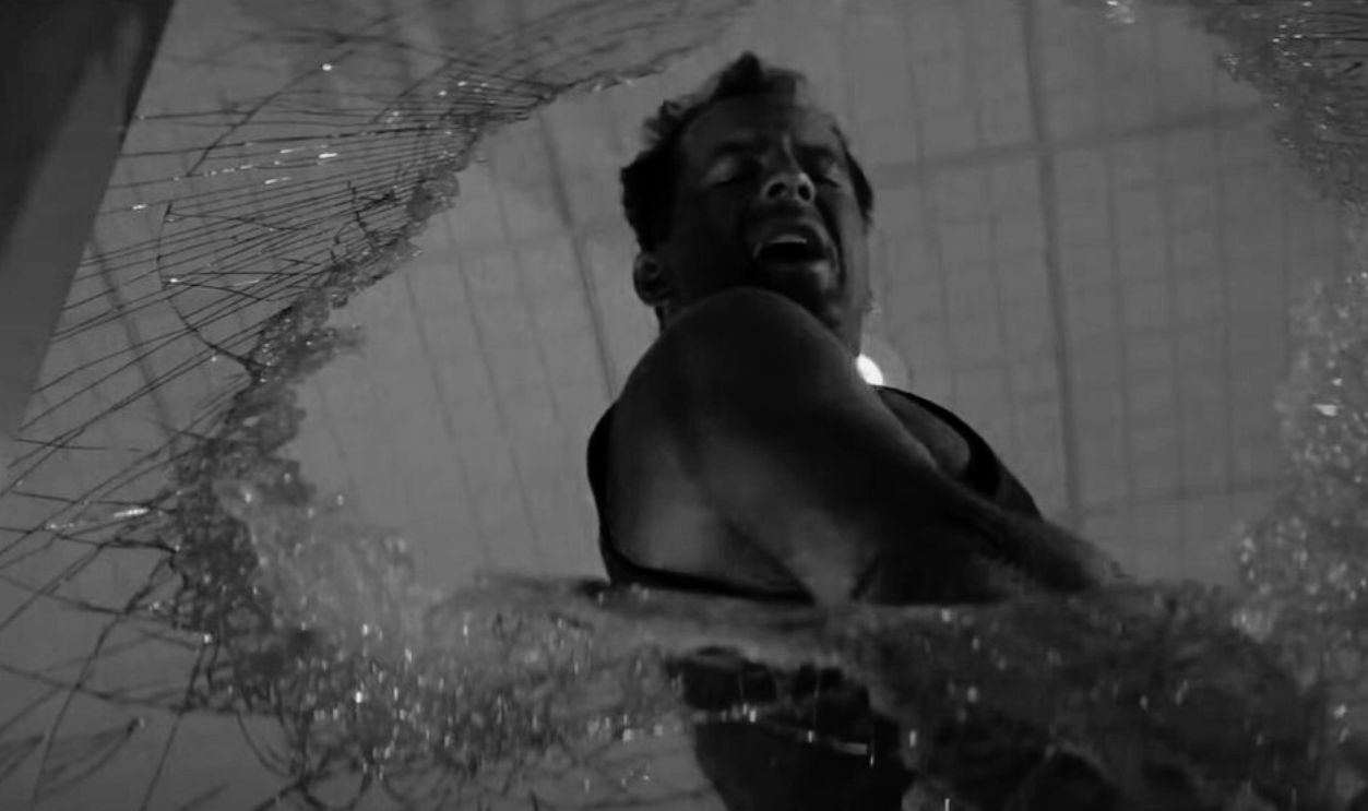 Screenshot from Die Hard (1988)